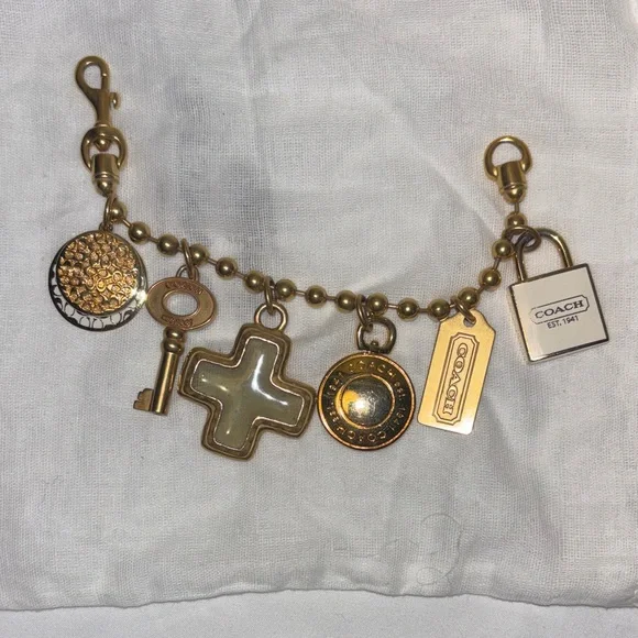 Rare NWOT Vintage Chunky Coach 7 Charm Bracelet - Picture 8 of 9